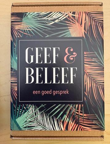Geef beleef.  spel met vragen beschikbaar voor biedingen