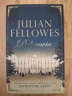 Julian Fellowes, Ophalen of Verzenden, Zo goed als nieuw, Nederland