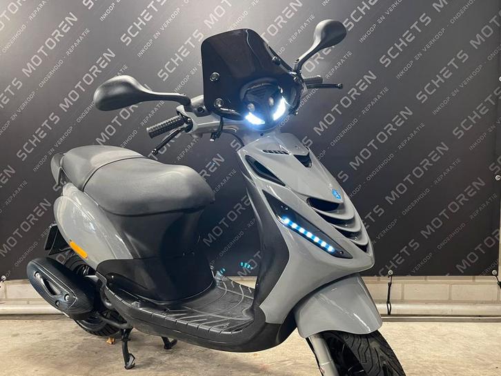 Piaggio Zip 4t Euro-4 Nardo | 2020 | Snel! | Malossi | SP |, Fietsen en Brommers, Scooters | Piaggio, Zo goed als nieuw, Zip, Maximaal 45 km/u