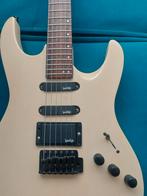 Vantage 318T Elektrische Gitaar + Tas, Muziek en Instrumenten, Snaarinstrumenten | Gitaren | Elektrisch, Ophalen, Zo goed als nieuw