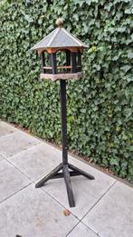 Vogel voederhuisje, Ophalen