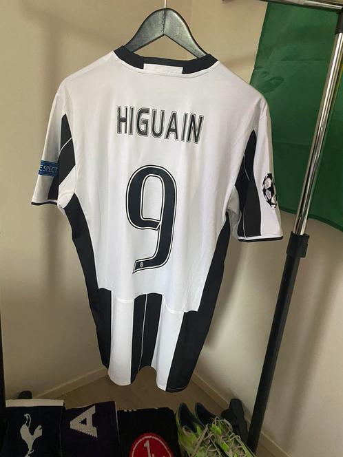 Juventus Voetbal shirt Higuain maat L, Verzamelen, Sportartikelen en Voetbal, Zo goed als nieuw, Shirt, Buitenlandse clubs, Ophalen of Verzenden
