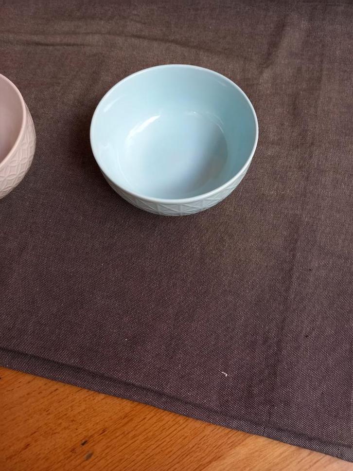 2 Aardewerk schalen jaren '90., Huis en Inrichting, Keuken | Servies, Zo goed als nieuw, Kom(men), Overige stijlen, Aardewerk