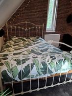 Bed met bijbehorend bankje, Huis en Inrichting, Ophalen, Overige materialen, Gebruikt, Wit