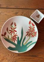 Bord en kommetje met bloemen, Limited edition Technicum, Ophalen of Verzenden, Overige stijlen, Bord(en)
