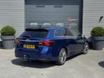 Toyota Avensis Touring Sports 2.0 VVT-i Dynamic | Navigatie, Stof, Euro 6, 4 cilinders, Blauw