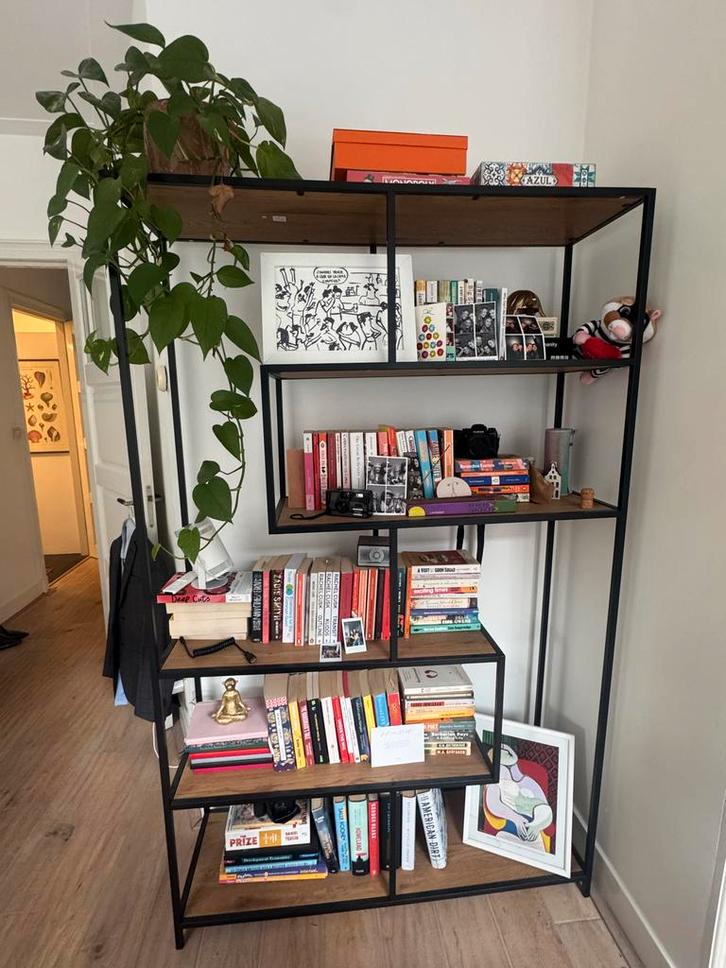 Grote Seaford bookcase/Wandkast /Boekenkast Zwart/Licht Hout, Huis en Inrichting, Kasten | Boekenkasten, Zo goed als nieuw, 100 tot 150 cm