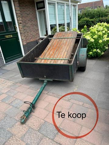 Te koop handig karretje voor achter de auto beschikbaar voor biedingen