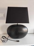 Tafellamp met lampenkap, Huis en Inrichting, Lampen | Tafellampen, Ophalen of Verzenden, Zo goed als nieuw, Overige materialen