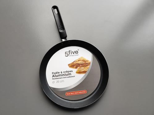 Nieuwe pannenkoekenpan van 5Five - 26 cm doorsnede, Huis en Inrichting, Keuken | Potten en Pannen, Nieuw, Koekenpan of Braadpan