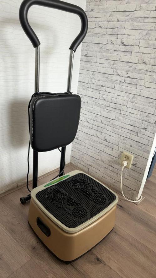 Vibratieplaat in goede staat, te koop!, Sport en Fitness, Massageproducten, Ophalen