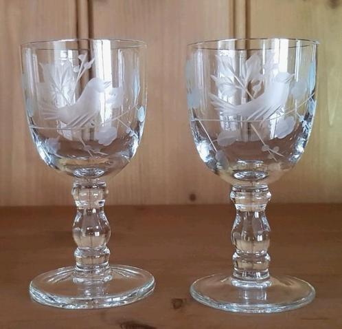 4 schattige borrelglaasjes met vogeltjes, Verzamelen, Glas en Borrelglaasjes, Zo goed als nieuw, Borrel- of Shotglas, Ophalen of Verzenden