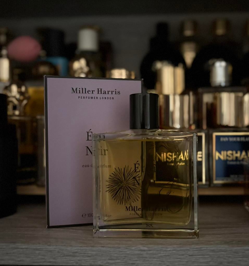 Miller Harris Etui Noir 100ml eau de parfum, Sieraden, Tassen en Uiterlijk, Uiterlijk | Parfum, Verzenden, Zo goed als nieuw