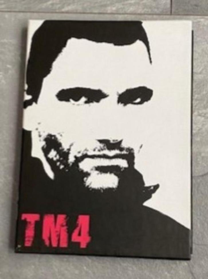 "Functioneel Naakt" - Theo Maassen (qwe), Cd's en Dvd's, Dvd's | Cabaret en Sketches, Zo goed als nieuw, Stand-up of Theatershow