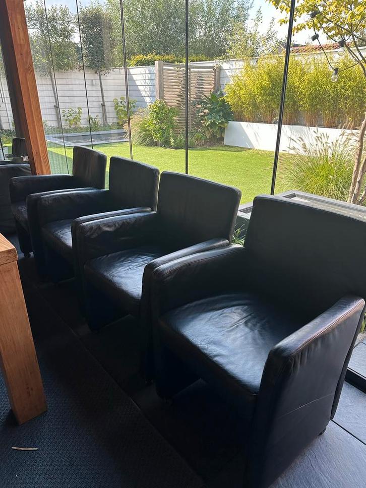 4 Zwart Leren Fauteuils, Huis en Inrichting, Fauteuils, Gebruikt, Leer, 50 tot 75 cm, Minder dan 75 cm, Ophalen