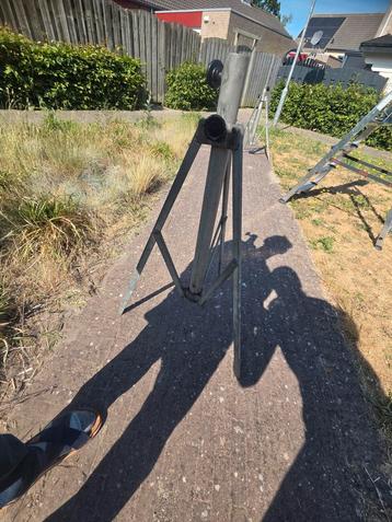 Marktparasol voeten beschikbaar voor biedingen