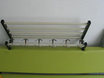 strakke minimalistische wandkapstok 6 dubbele haken vintage beschikbaar voor biedingen