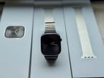 Te koop mooie Apple watch serie 10 titanium 46mm, Ophalen, Zwart, IOS, Zo goed als nieuw