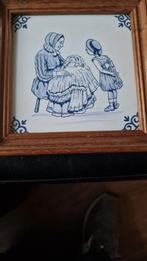 Mooi tegeltje Moeder kind en baby., Antiek en Kunst, Antiek | Wandborden en Tegels, Ophalen of Verzenden