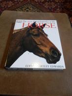The new encyclopedia of the horse:::Elwyn Hartley Edwards, Ophalen of Verzenden, Zo goed als nieuw, Elwyn Hartley Edwards., Overige onderwerpen