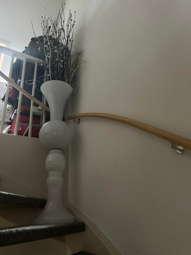 Witte vaas, Doe-het-zelf en Verbouw, Ladders en Trappen, Ophalen of Verzenden, Zo goed als nieuw, Minder dan 2 meter