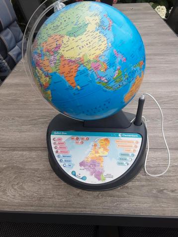 Clementoni Interactieve Wereldbol beschikbaar voor biedingen