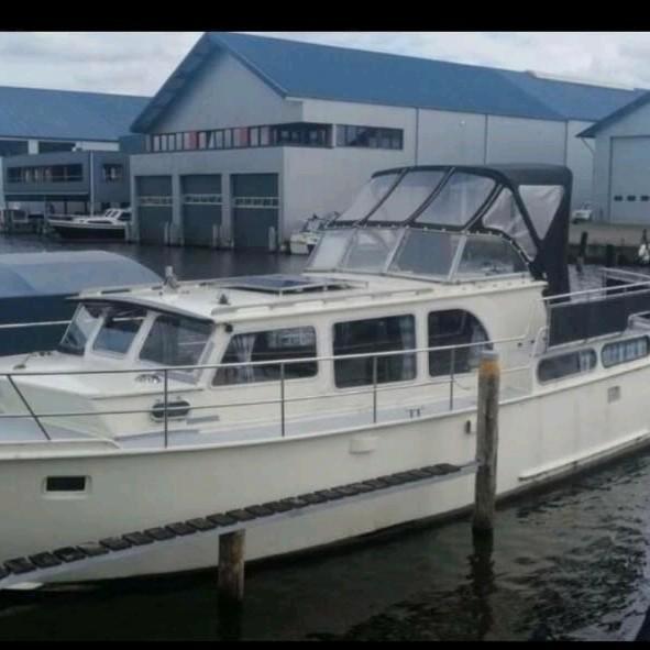 GEZOCHT: BOOT  (zie omschrijving), Watersport en Boten, Bootonderdelen, Zo goed als nieuw, Overige typen, Motorboot, Ophalen of Verzenden