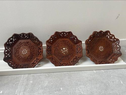 Vintage houten schaaltjes oosters houtsnijwek, Antiek en Kunst, Curiosa en Brocante, Ophalen of Verzenden