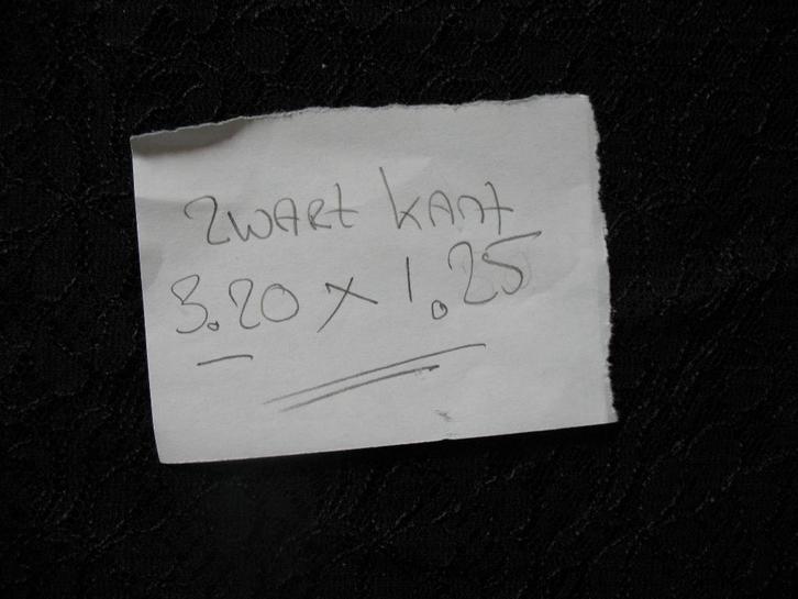 Coupon Zwart Kant 3.20 cm x 0,90 cm, Hobby en Vrije tijd, Stoffen en Lappen, Nieuw, Kant, 120 cm of meer, 30 tot 200 cm, Zwart