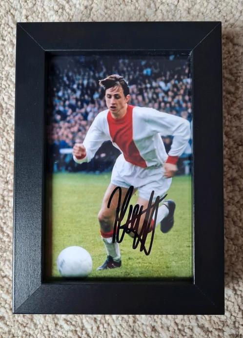 Gesigneerde foto van Johan Cruijff in fraaie lijst, Verzamelen, Sportartikelen en Voetbal, Nieuw, Overige typen, Ajax, Ophalen of Verzenden