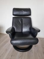 Comfortabele zwart lederen relaxfauteuil, Ophalen, Gebruikt, Leer, 75 tot 100 cm