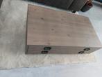 Mooie salontafel met veel opbergruimte, Ophalen