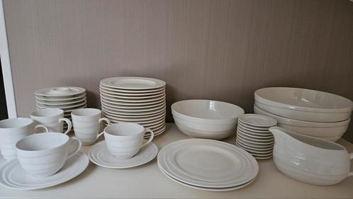 Jamie oliver waves servies; kom schaal eierdop beker theetip, Huis en Inrichting, Keuken | Servies, Gebruikt, Overige stijlen