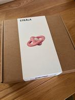 Ikea STRÅLA Tafellamp Roze, Huis en Inrichting, Lampen | Hanglampen, Ophalen of Verzenden, Nieuw, Kunststof, Minder dan 50 cm