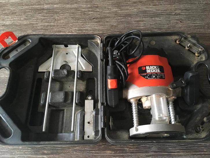 Black & Decker Bovenfrees - Gebruikt, Doe-het-zelf en Verbouw, Gereedschap | Freesmachines, Gebruikt, Elektrisch, Bovenfrees, Ophalen of Verzenden