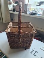 Riviera maison flessen mand, Huis en Inrichting, Woonaccessoires | Schalen en Manden, Ophalen of Verzenden, Zo goed als nieuw