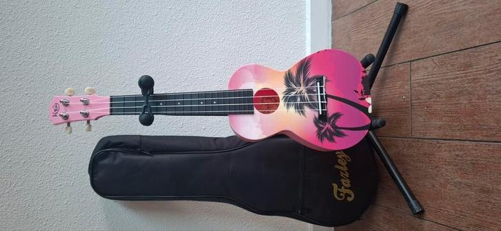 Roze ukelele, Muziek en Instrumenten, Snaarinstrumenten | Overige, Zo goed als nieuw, Ukelele, Ophalen