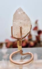 Pink Scarlet Lemurian 06, Verzenden