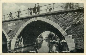 (386-106-015) Utrecht Doorkijkje Oudegracht beschikbaar voor biedingen