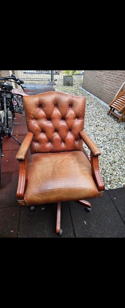 Luxe Bureaustoel van Schapenleer chesterfield, Huis en Inrichting, Bureaustoelen, Ophalen of Verzenden, Gebruikt, Bruin, Bureaustoel