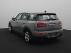 Mini Mini Clubman 1.5 Cooper Essential Aut. | Navigatie | LM, Auto's, 12 maanden, Gebruikt, 19 km/l, Lichtsensor