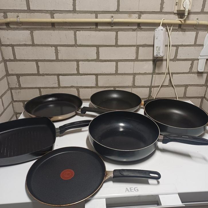 PANNEN VOOR OP GAS, Huis en Inrichting, Keuken | Potten en Pannen, Gebruikt, Pannenset, Overige materialen, Ophalen of Verzenden