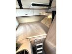 Laika Compact V5 DWARSBED 5.99M FIAT 8 DAKAIRCO XXL GARAGE, Standaard zit, Bedrijf, Tot en met 3, 5 tot 6 meter