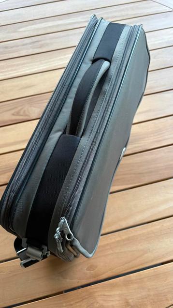 Samsonite Laptoptas 17 inch groot formaat - Nieuwstaat! beschikbaar voor biedingen
