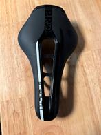 PRO stealth racefiets zadel. Maat 152, Fietsen en Brommers, Fietsonderdelen, Ophalen of Verzenden, Zo goed als nieuw, Racefiets