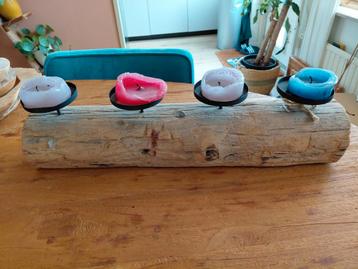 Houten kandelaar  beschikbaar voor biedingen