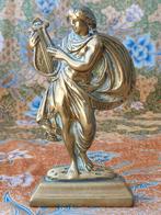 Mooi zwaar antiek Engels brons beeldje van een muzikant 1850, Antiek en Kunst, Antiek | Koper en Brons, Ophalen of Verzenden, Brons