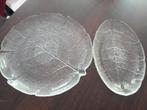 Set vintage serveerschalen glas in vorm blad, Ophalen of Verzenden, Zo goed als nieuw, Rond, Glas