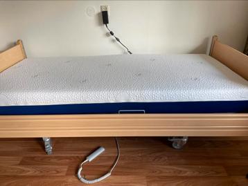 Matras  Anti-decubitus 90 x 200 keurig beschikbaar voor biedingen