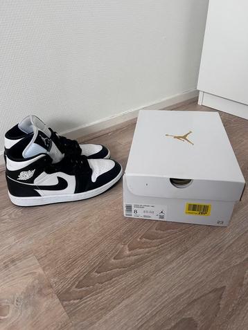 Nike air jordan maat 39 beschikbaar voor biedingen